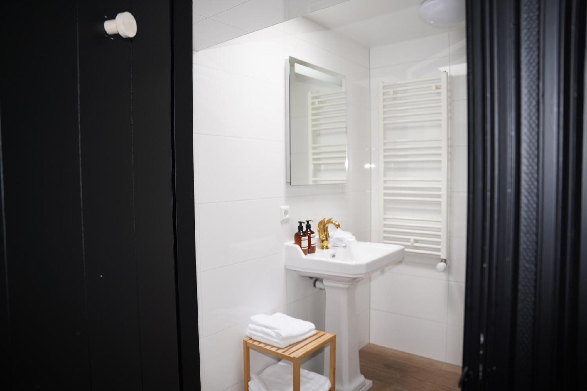 Boutique Hotel Johannes Делфт Экстерьер фото