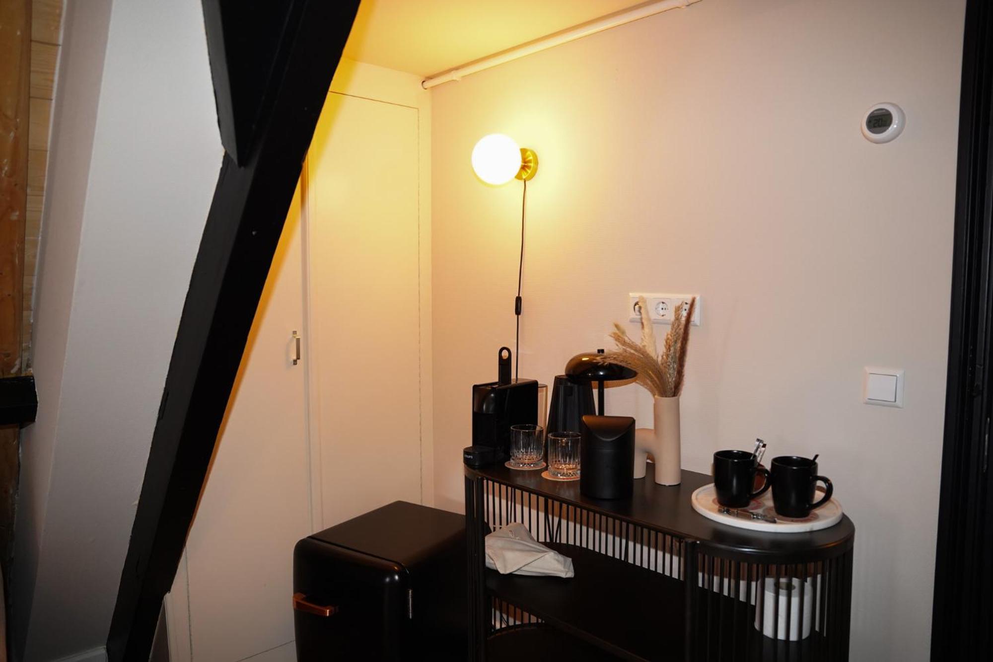 Boutique Hotel Johannes Делфт Экстерьер фото