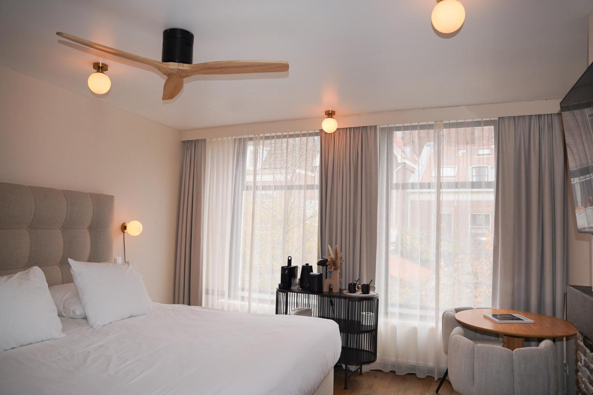 Boutique Hotel Johannes Делфт Экстерьер фото
